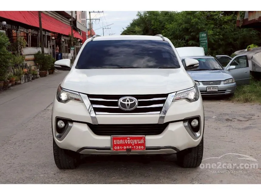 2016 Toyota FORTUNER V SUV