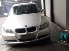 dijual cepat 2008 BMW 320i 2.0 E90 Sedan