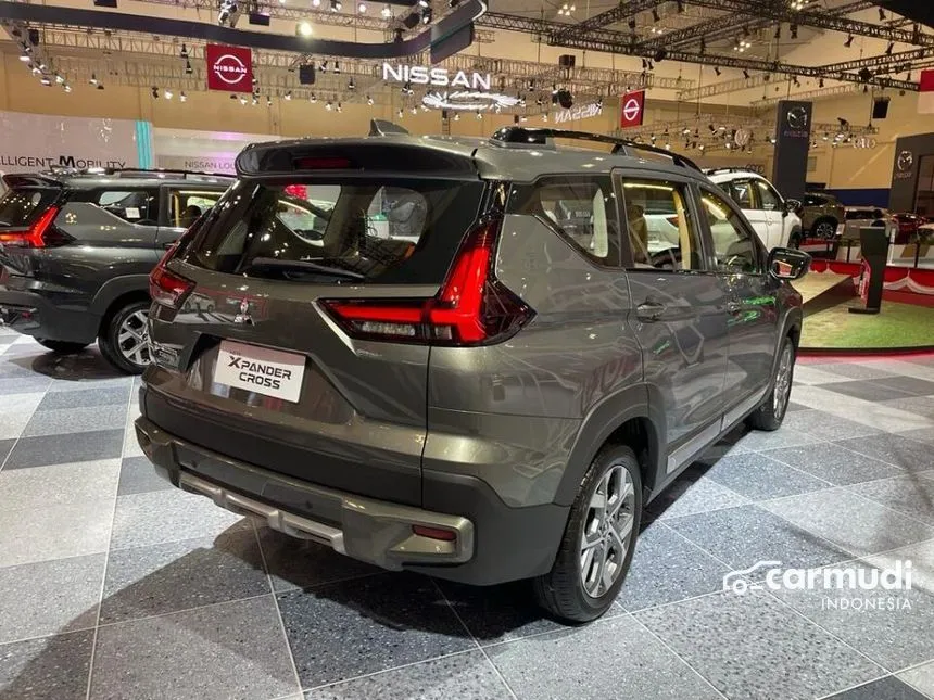 2024 Mitsubishi Xpander CROSS Premium Package Wagon