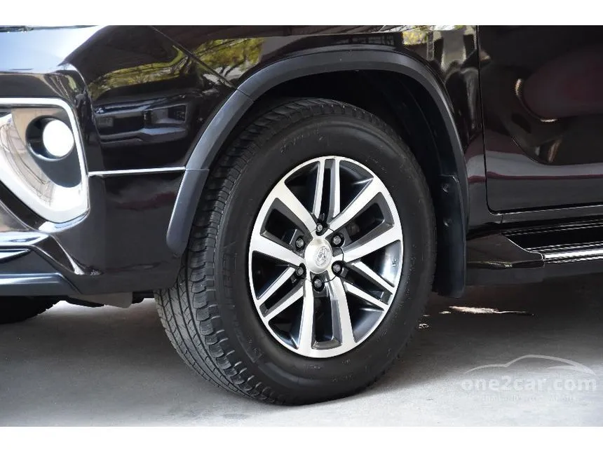 2016 Toyota FORTUNER V SUV