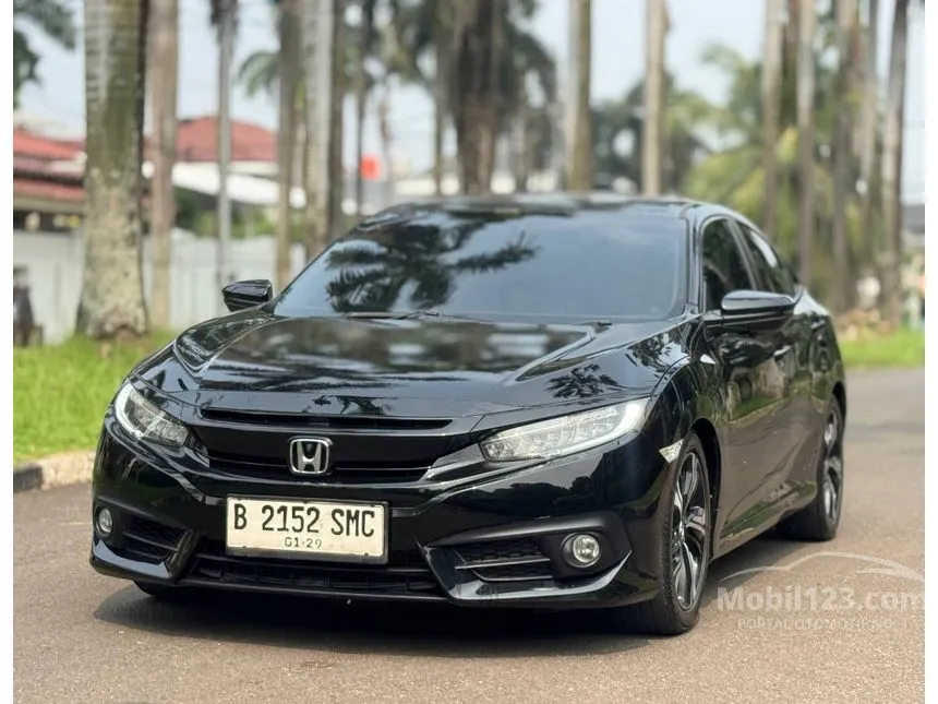 2016 Honda Civic ES Sedan