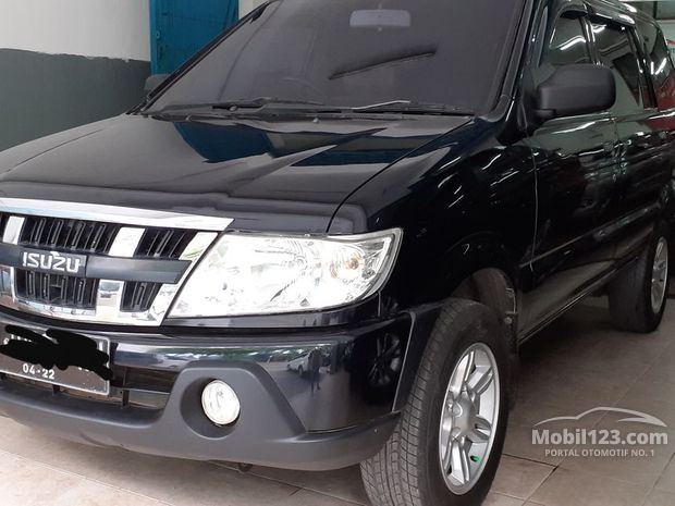 Isuzu Panther Mobil Bekas Baru dijual di Pasuruan Jawa Isuzu Panther Mobil Bekas Baru dijual di Pasuruan Jawa