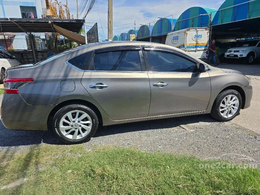 2013 Nissan SYLPHY V Sedan