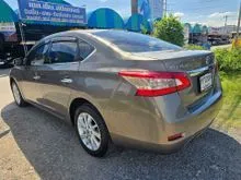 2013 Nissan SYLPHY 1.8 (ปี 12-16) V Sedan