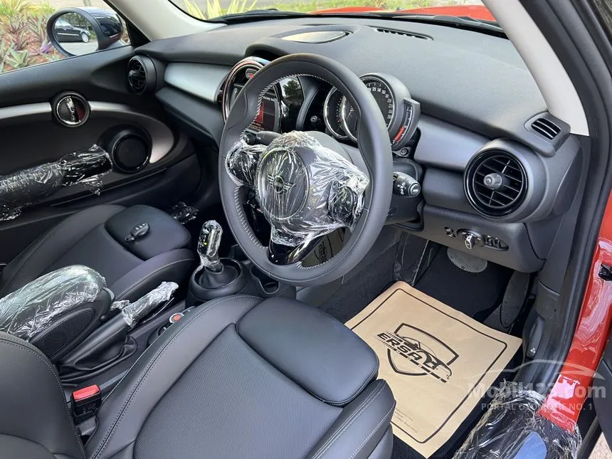 2020 MINI Cooper Hatchback