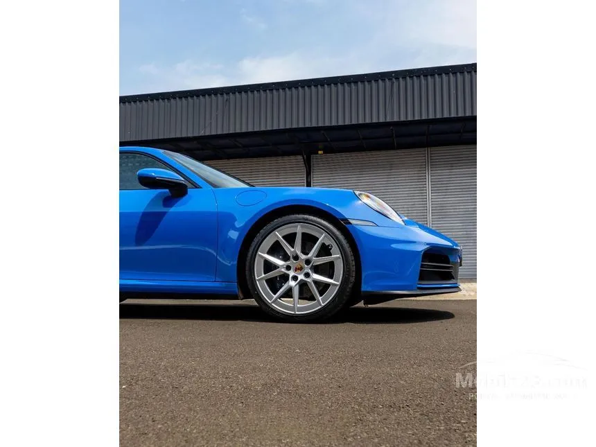 2025 Porsche 911 Carrera Coupe