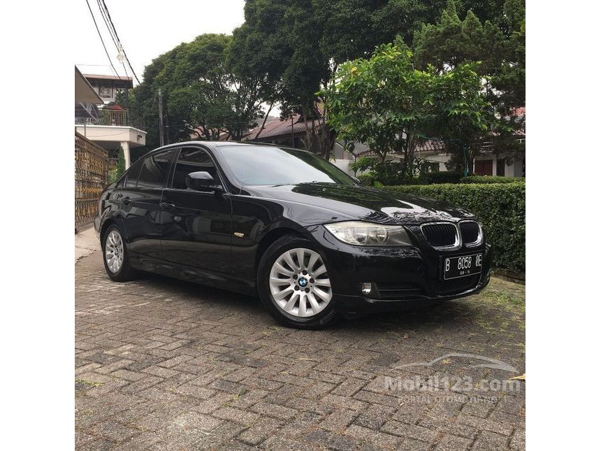 2009 BMW 320i Sedan