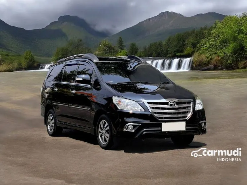 2015 Toyota Kijang Innova V MPV