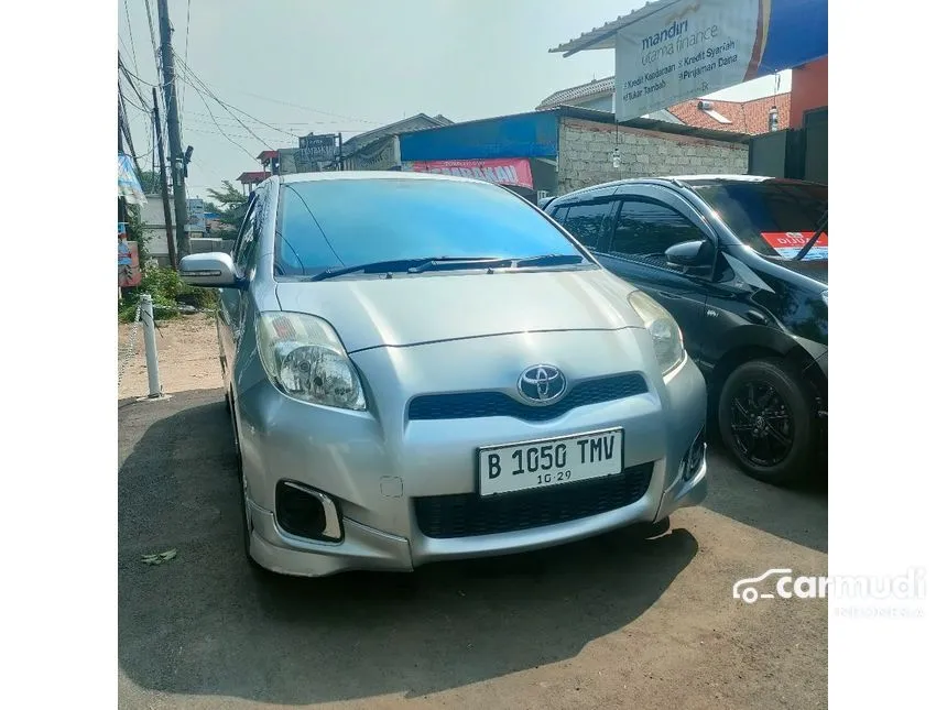 2013 Toyota Yaris E Hatchback