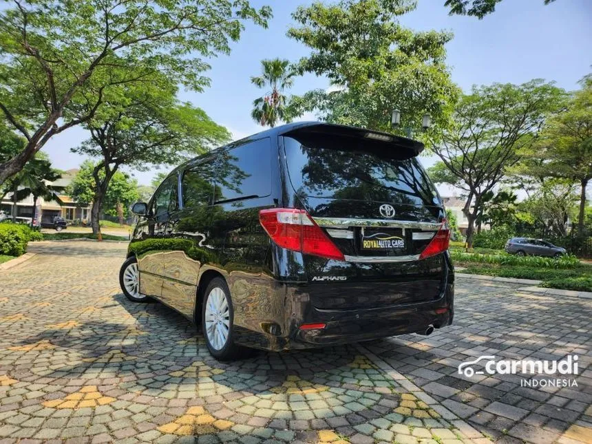 2012 Toyota Alphard S MPV