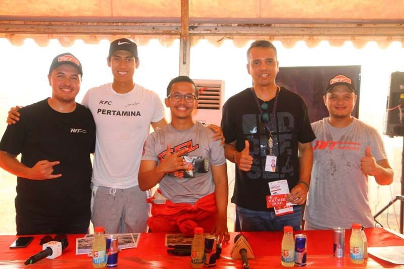 Sean Gelael Nikmati Pertarungan dengan Rizal Sungkar di Merdeka Sprint Rally 2018 3