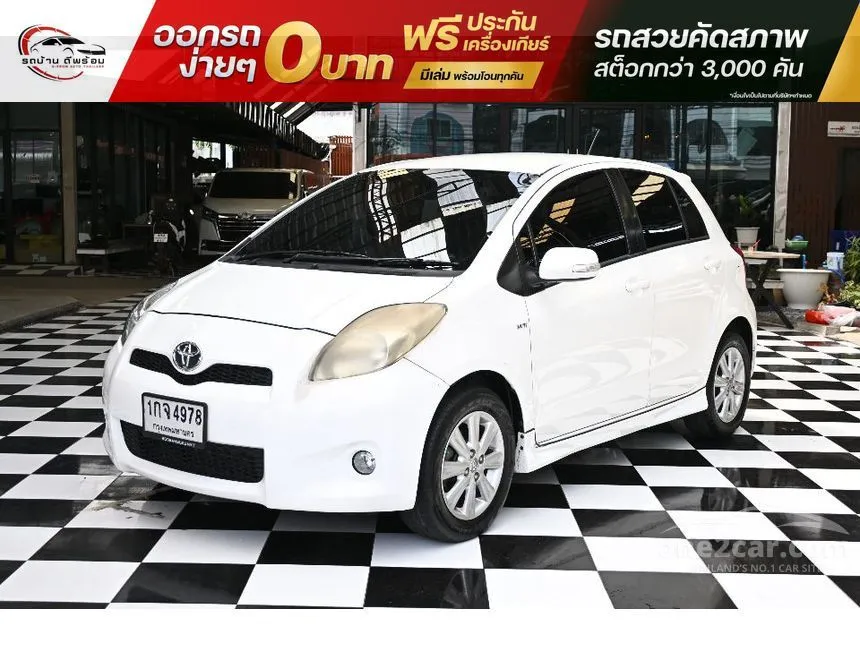 2012 Toyota YARIS E Hatchback