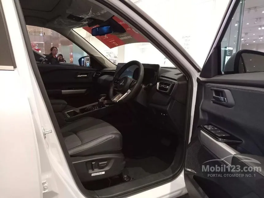 2026 Mitsubishi Destinator Ultimate SUV