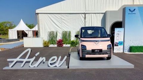 Produksi Mobil Listrik Murah Wuling Air EV Bisa 10 Ribu Unit Setahun!