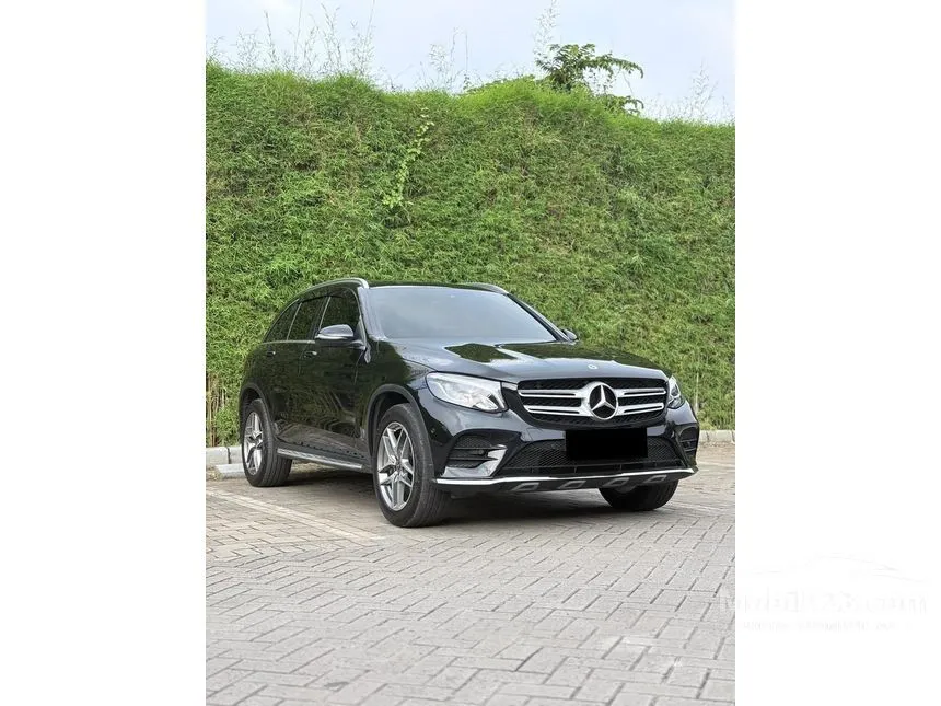 2019 Mercedes-Benz GLC200 AMG Line SUV