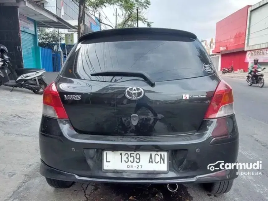 2010 Toyota Yaris S Limited Hatchback