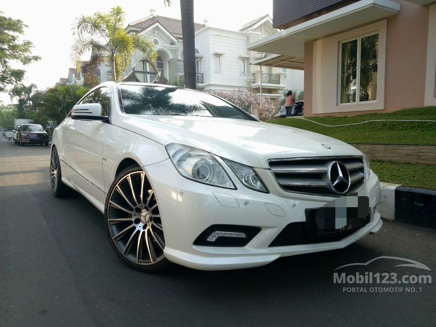 Jual Mobil Mercedes-Benz E250 2012 CGI Avantgarde 1.8 di 