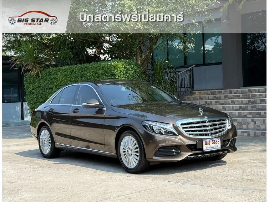 2015 Mercedes-Benz C180 Sedan
