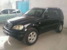 Mercedes-Benz ML270 Manual 2000
