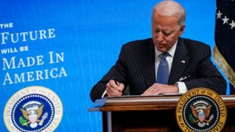 Tegas, Presiden Joe Biden Minta 50% Mobil Baru Harus Bertenaga Listrik