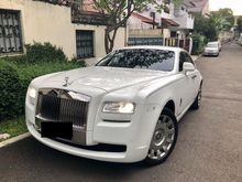 2014 Rolls-Royce Ghost 6.6 V12 Sedan