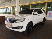 2014 Toyota Fortuner 2.5 (ปี 12-15) V SUV AT