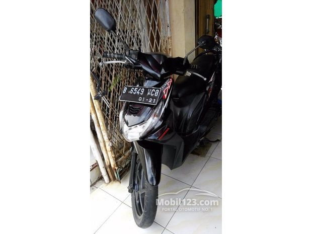 Honda Beat  Motor  bekas  dijual di Jawa  barat  Indonesia 