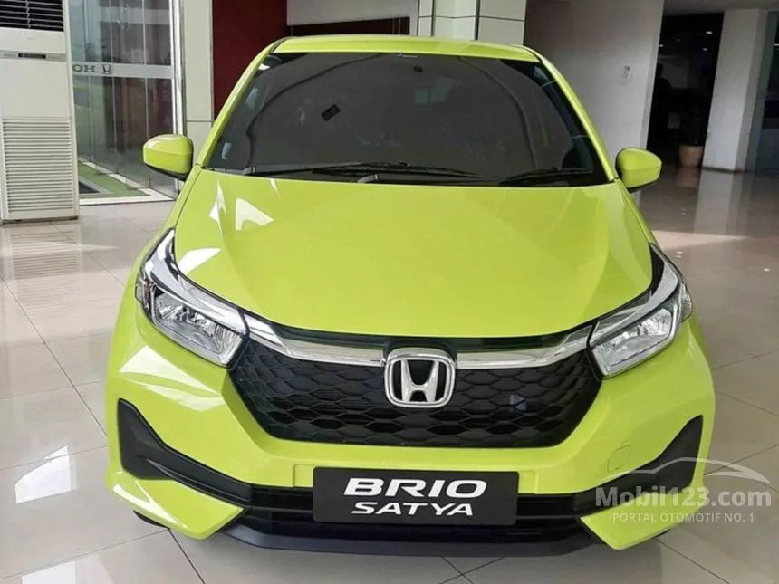 Jual Mobil Honda Brio 2024 E Satya 1.2 di Jawa Barat Automatic Hatchback Kuning Rp 185.000.000