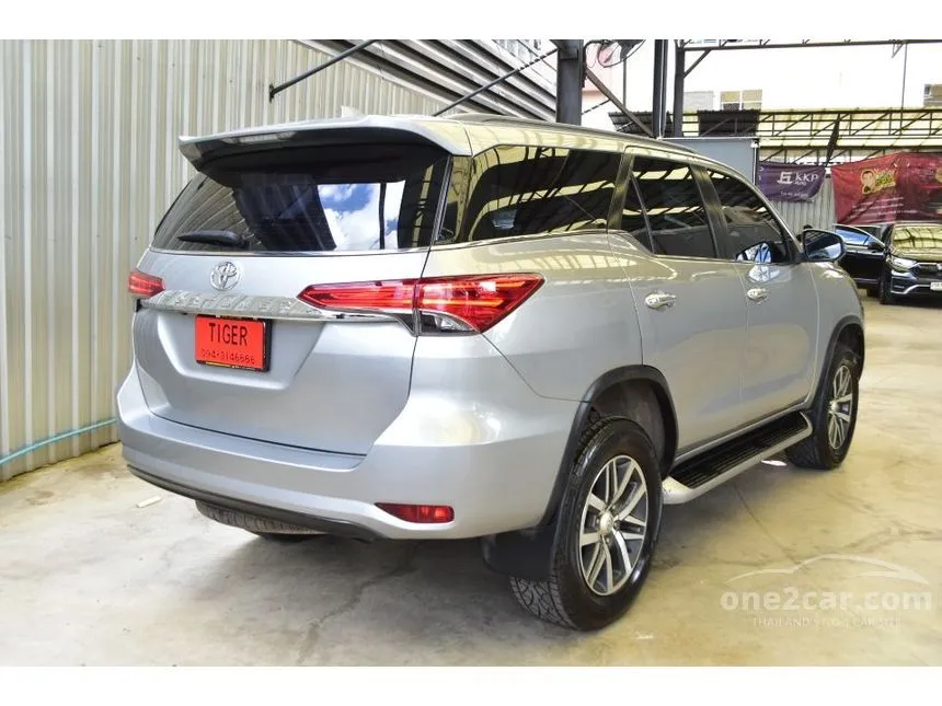 2019 Toyota FORTUNER V SUV