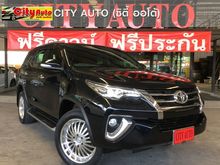 2017 Toyota Fortuner 2.4 (ปี 15-18) V SUV AT