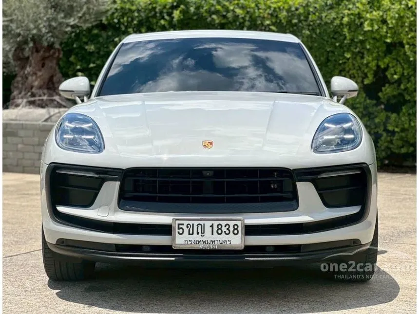 2024 Porsche MACAN SUV