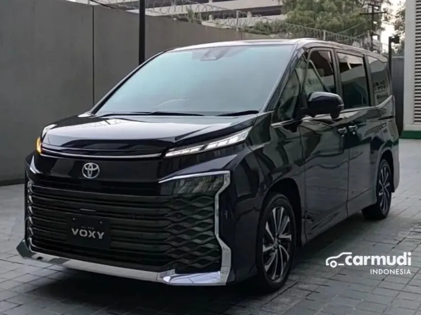 2024 Toyota Voxy Van Wagon