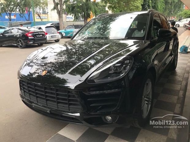 Porsche Baru Murah - Jual beli 29 mobil di Indonesia 