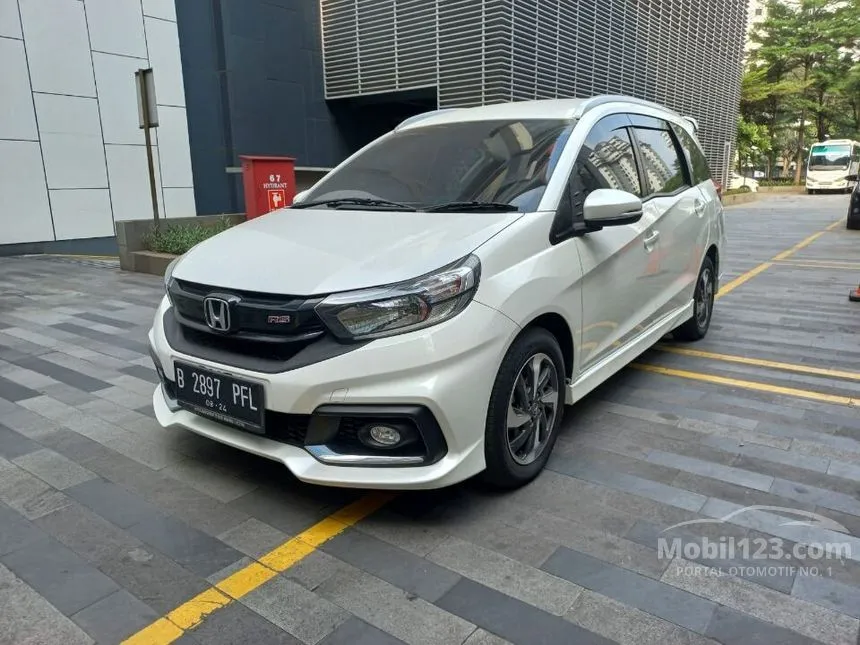 Jual Mobil Honda Mobilio 2018 RS 1.5 di DKI Jakarta Automatic MPV Putih Rp 158.000.000