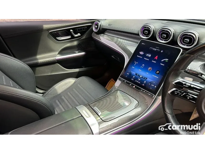 2025 Mercedes-Benz C300 AMG Line Sedan