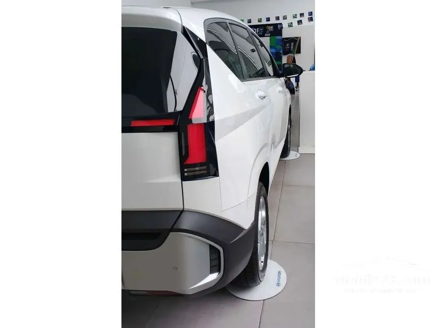 2025 Hyundai Stargazer Cartenz Prime HSS Captain Seat 6 Seater MPV
