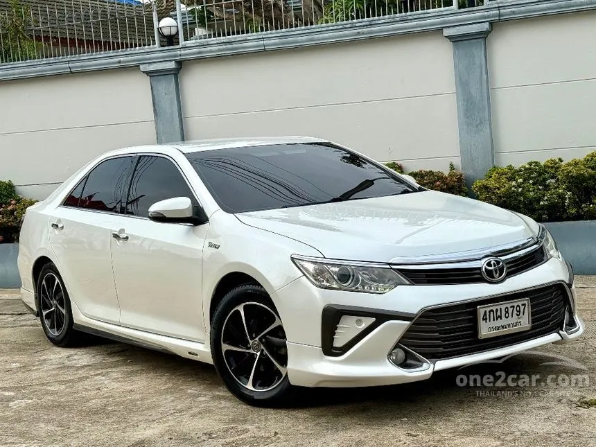 2015 Toyota CAMRY G Extremo Sedan