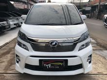 2013 Vellfire Premium Sound 2.4 (kendaraan istimewa)