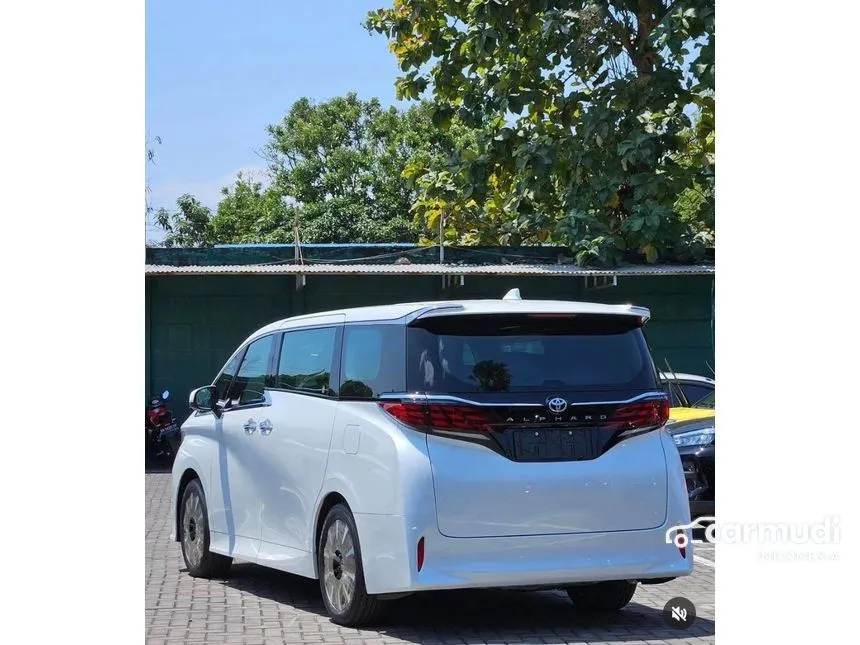 2024 Toyota Alphard HEV MPV