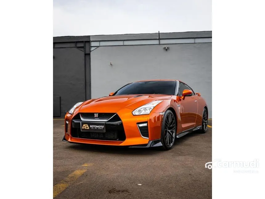 2022 Nissan GT-R Premium Coupe