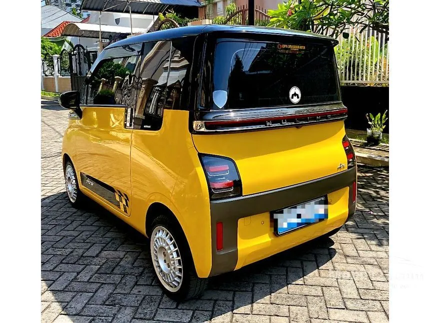 2022 Wuling Air EV Long Range Hatchback