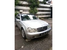 2001 Mercedes-Benz C180 2.0 W203 Sedan