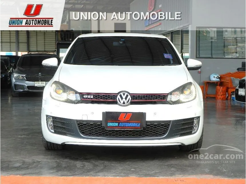 2013 Volkswagen GOLF GTI Hatchback