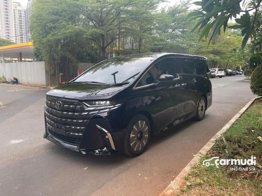 2024 Toyota Alphard HEV Modellista MPV