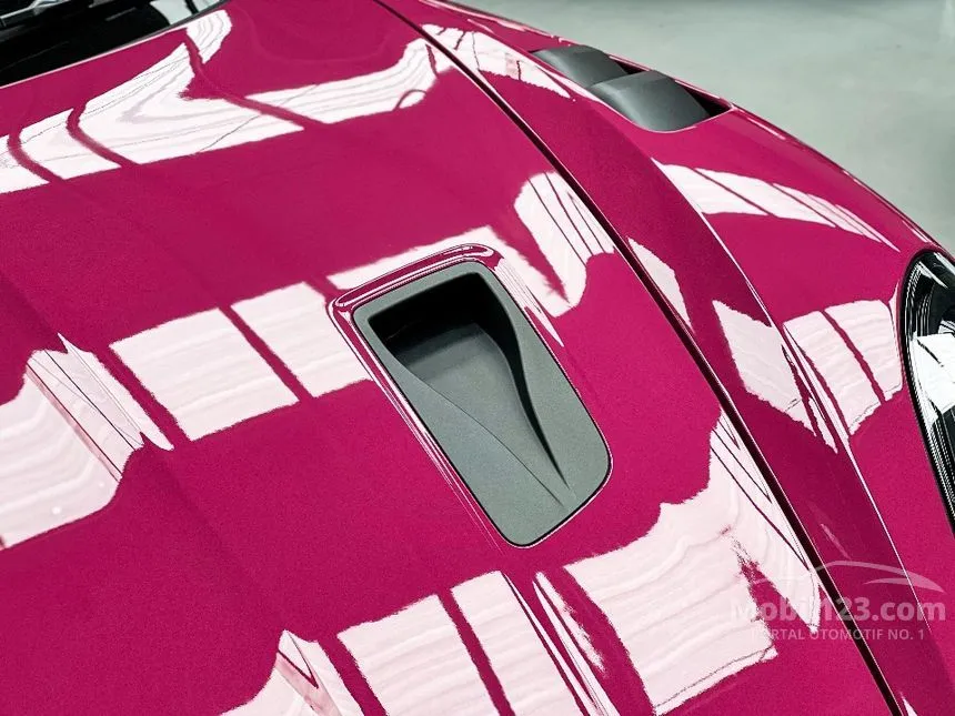 2024 Porsche 718 Cayman GT4 RS Coupe