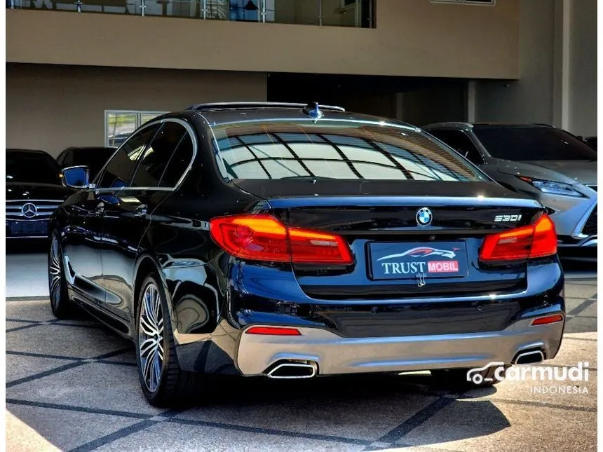 2019 BMW 530i M Sport Sedan