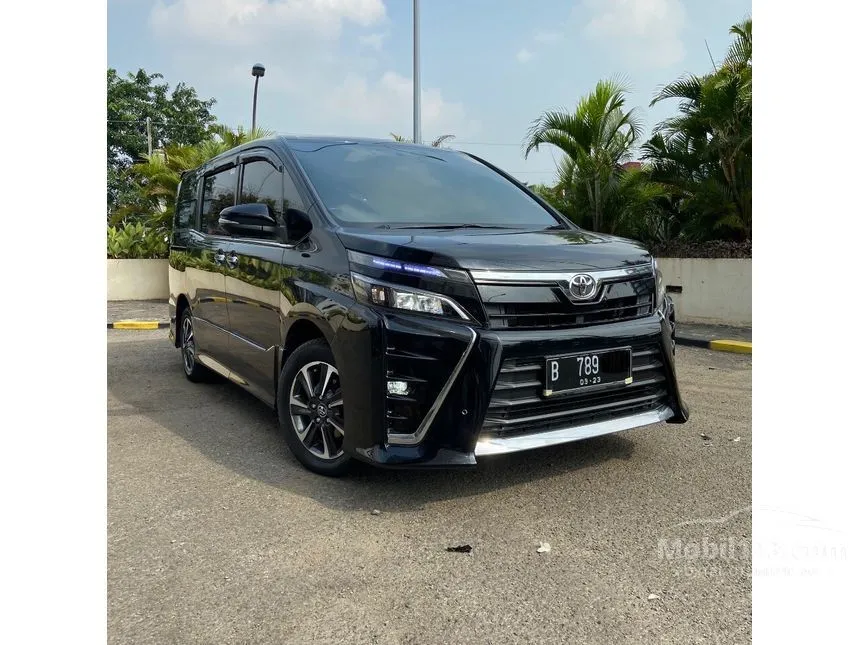 Jual Mobil Toyota Voxy 2018 2.0 di DKI Jakarta Automatic Wagon Hitam Rp 348.000.000