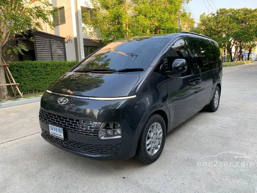 2023 Hyundai Staria S Van