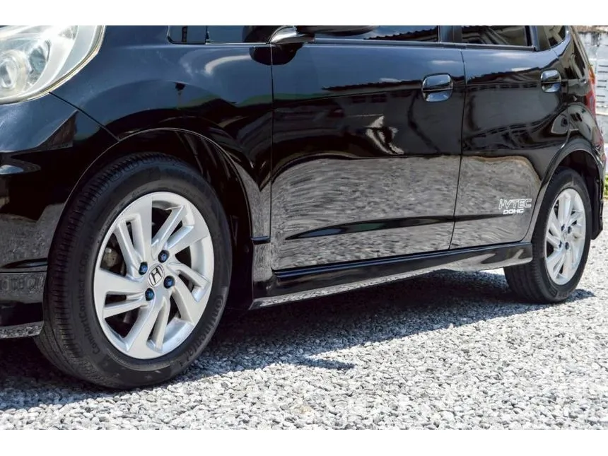 2012 Honda JAZZ SV Hatchback