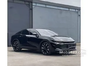 2023 Toyota Crown 2.4 Crossover Hybrid E-Four RS Sedan
